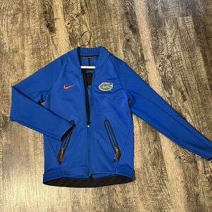 Women’s Nike Dri-Fit Gator zip up jacket